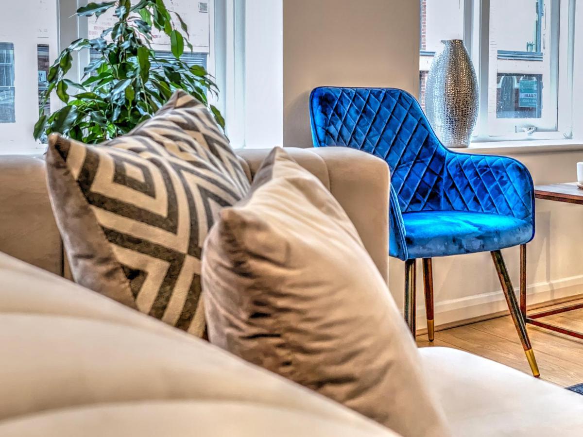 City Centre, 2 Bedroom, Secured Parking, 3 King Bed, Wifi Sleep 6 Guest Comfortable On Three King Size Beds, Jewellery Quarter , Birmingham City Centre , Allocated Secured Parking ภายนอก รูปภาพ