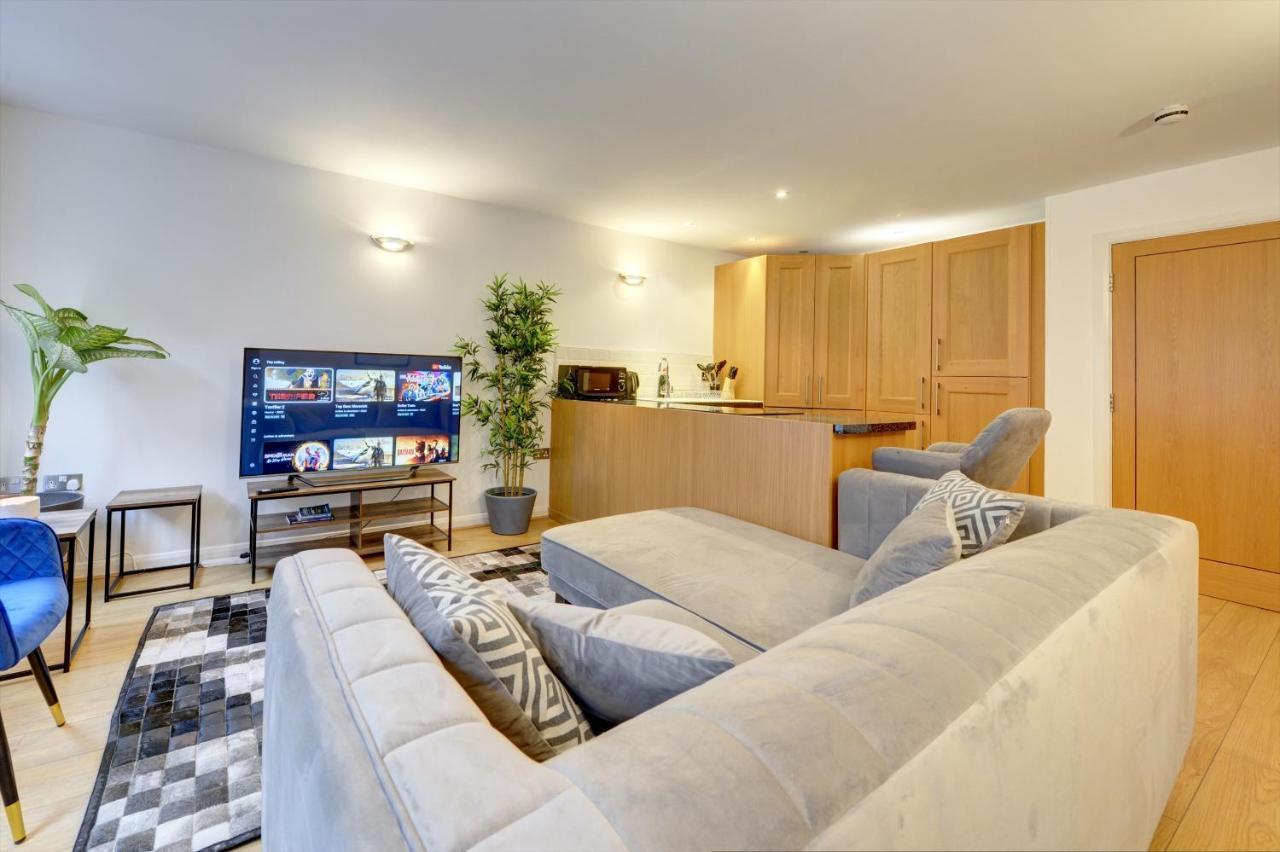 City Centre, 2 Bedroom, Secured Parking, 3 King Bed, Wifi Sleep 6 Guest Comfortable On Three King Size Beds, Jewellery Quarter , Birmingham City Centre , Allocated Secured Parking ภายนอก รูปภาพ