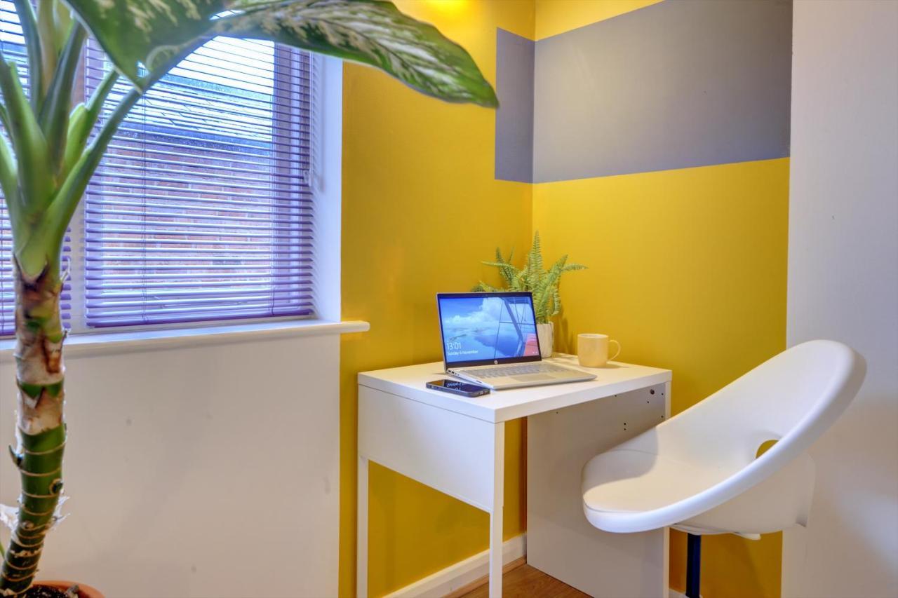 City Centre, 2 Bedroom, Secured Parking, 3 King Bed, Wifi Sleep 6 Guest Comfortable On Three King Size Beds, Jewellery Quarter , Birmingham City Centre , Allocated Secured Parking ภายนอก รูปภาพ
