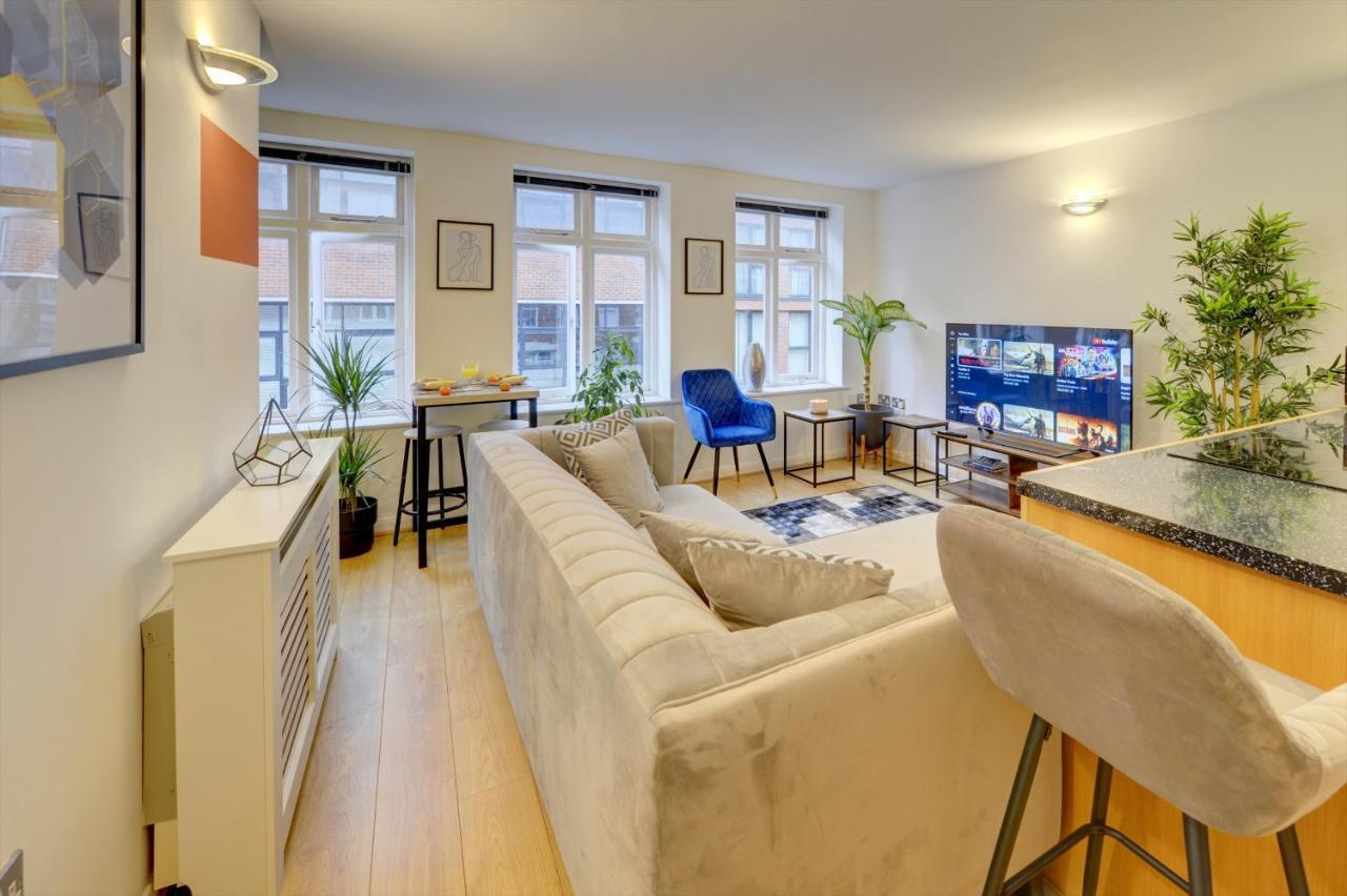 City Centre, 2 Bedroom, Secured Parking, 3 King Bed, Wifi Sleep 6 Guest Comfortable On Three King Size Beds, Jewellery Quarter , Birmingham City Centre , Allocated Secured Parking ภายนอก รูปภาพ
